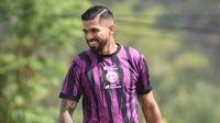 BRI Super League: Arema FC Pusing, Lebih dari Separuh Pemain Inti Absen Melawan Malut United
